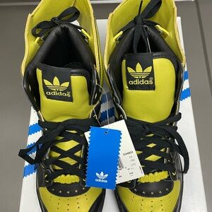 Jeremy Scott Wings 2.0 Black/Gold BNIB RARE Size 10.5